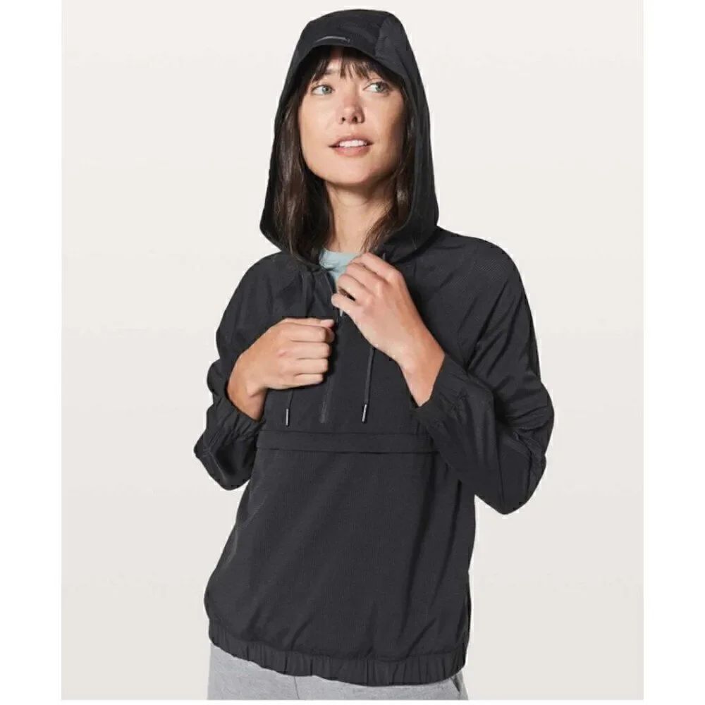Lululemon Pack Light 1/2 Zip Pullover Jacket- Black Women's Size 2 Lightweight